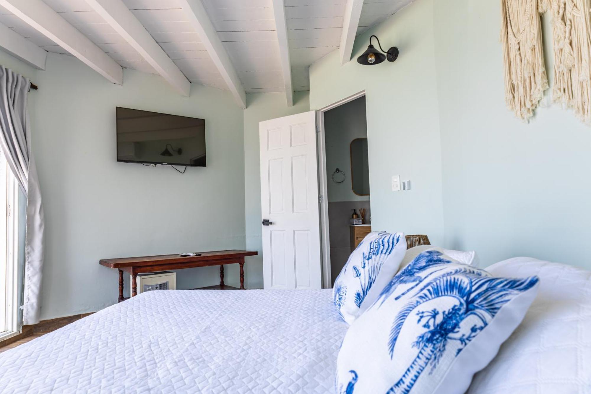 Fragata Island House Otel Cartagena Oda fotoğraf